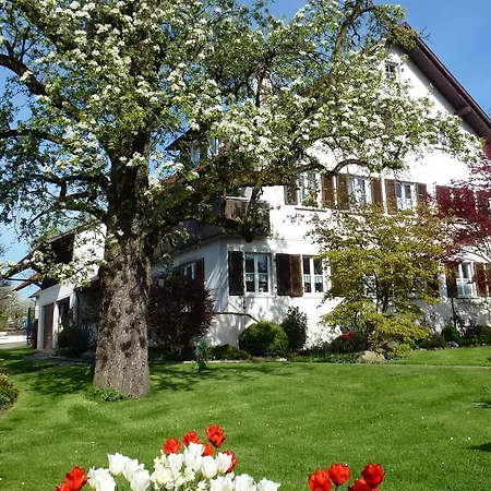 Apfelhof Maurer Apartman *