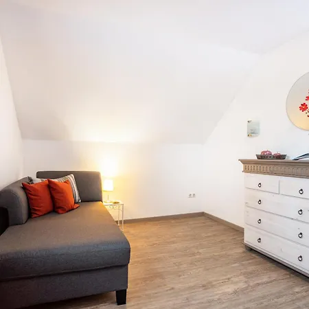 Apfelhof Maurer Apartman *